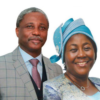 Spirit Meat Daily Devotional by Rev. & Rev. (Mrs) Olusola Areogun