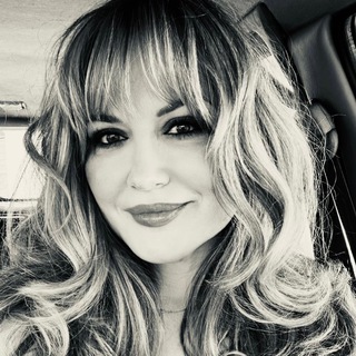 ? Adina de Souzy