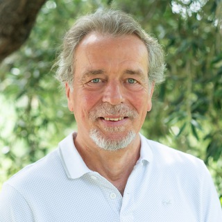 WAKE UP - gottfried sumser