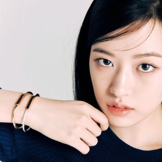 Boudoir Eyes. - llovesick