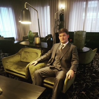 Willem Petzer English - willem petzer