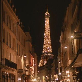?Paris Chat