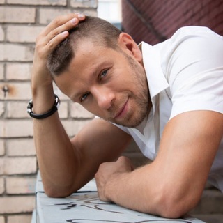 Семейный психолог-психотерапевт Роман Бобоедов