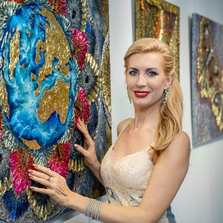 Елена Карлова
