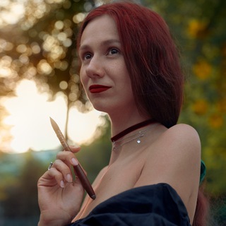 Vera Artlover художница в декрете?