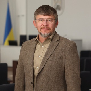 Андріян Гутник