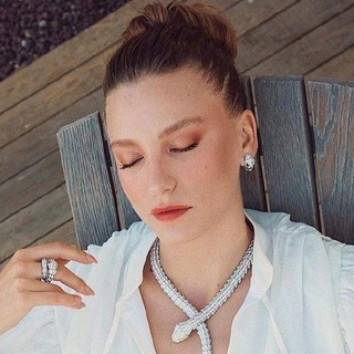Serenay Sarikaya Telegram