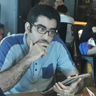 سیاست تحلیلی(پویان‌ فخرایی)