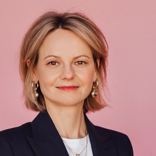 девушка с деньгами купить